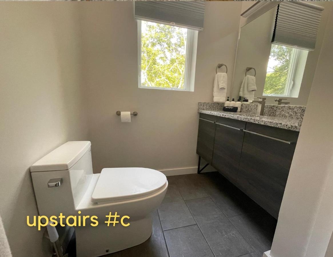 Normalbnb - 2 Blocks From Restaurants, Bars, Hospital Athens Exterior foto